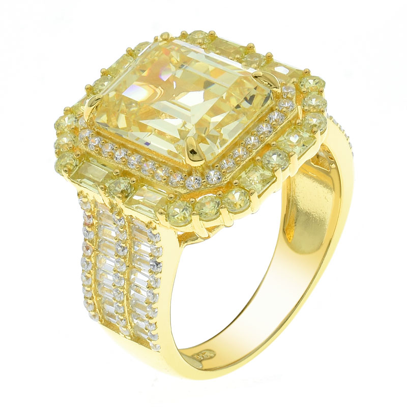 Lavish Women Diamond Yellow CZ Ring 