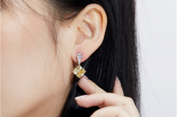 Boucles d'oreilles en argent sterling 925 avec diamant jaune pour femme 