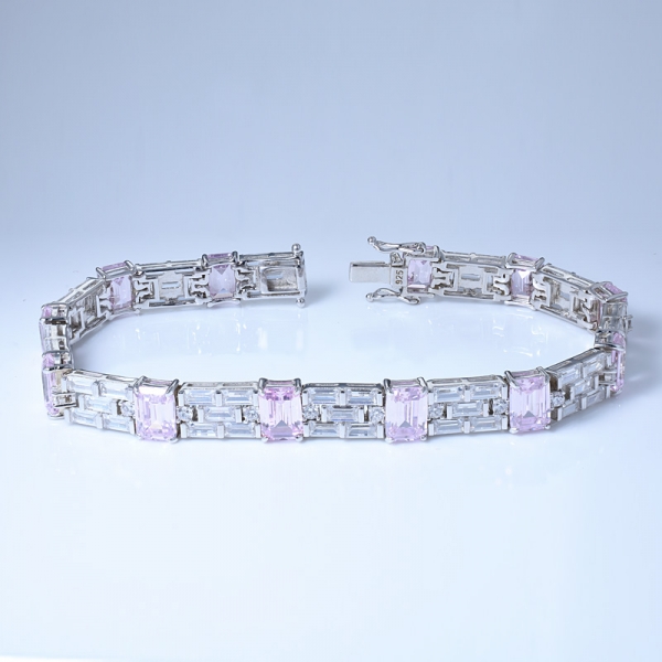 Bracelet à breloques en argent sterling orné de diamants roses avec rhodium et émeraude 