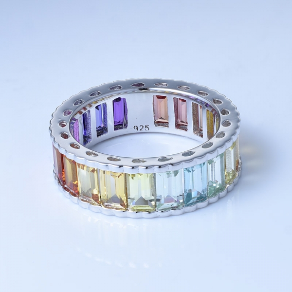 baguette coupe multi couleur corindon rhodium sur anneaux de célébrités arc-en-ciel en argent sterling 