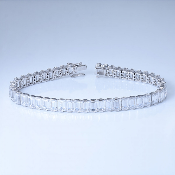 Bracelet en saphir synthétique taille rhodium sur bracelet en argent sterling motif arc-en-ciel 