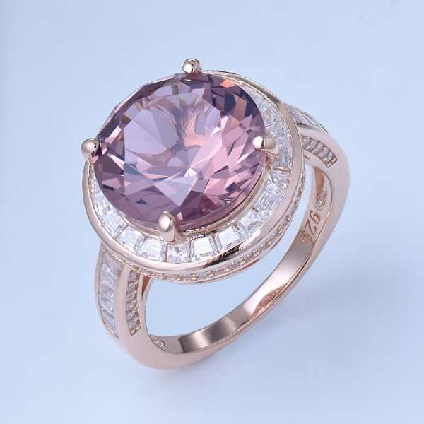 laboratoire a créé un diamant rose clair rhodié sur des anneaux de mariage en argent sterling 925 