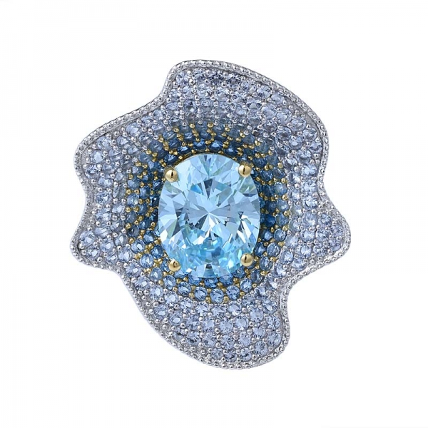 Bague solitaire en topaze bleue accentuée de diamants de forme ovale bleu cz 3.0ct 
