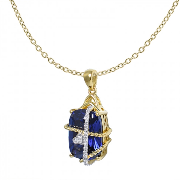 Moderne Ouvrir Ensemble de Fiançailles en Diamant pendentif w/8 Carats taille Coussin Bleu Tanzanite de haute Qualité 