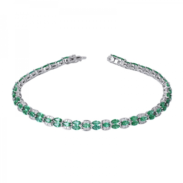 Créé vert émeraude taille marquise rhodium sur bracelet tennis argent 