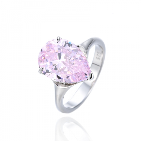 Bague en argent rhodié et zircon cubique rose en forme de poire 