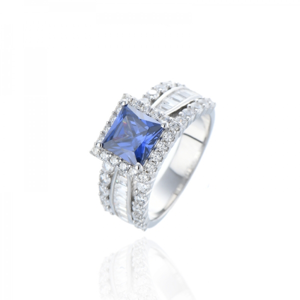 Bague Carrée Tanzanite Et Zircon Cubique Blanc Argent Rhodié 