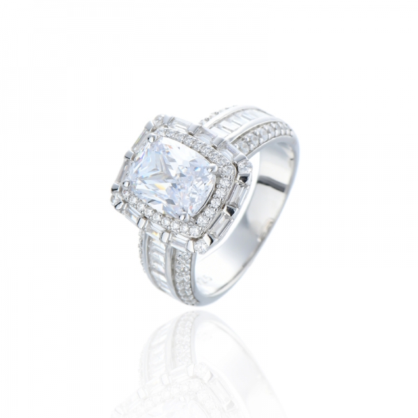 Bague Coussin Tanzanite Et Zircon Cubique Blanc Argent Rhodié 