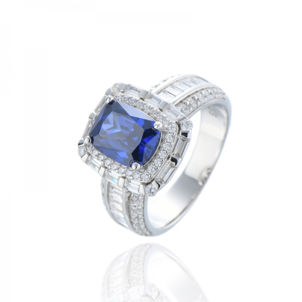 Bague Coussin Tanzanite Et Zircon Cubique Blanc Argent Rhodié 