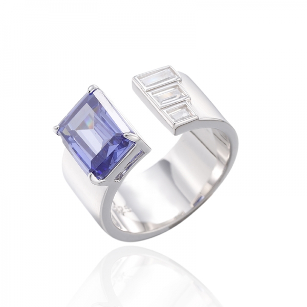 Bague ouverte en argent rhodié avec tanzanite et baguette blanche, taille émeraude 