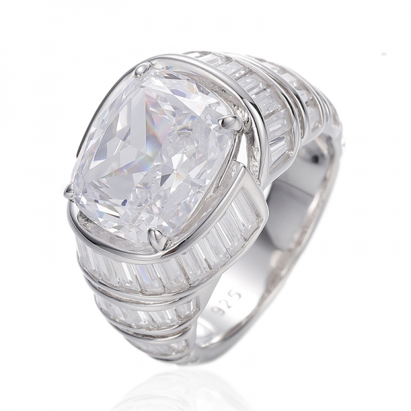 Bague Coussin Tanzanite Et Zircon Cubique Blanc Argent Rhodié 