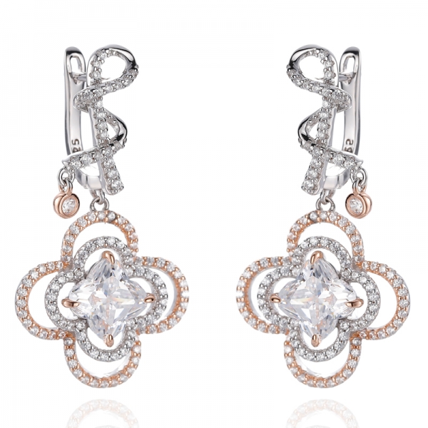 Boucle d'oreille en argent rhodié avec diamant en forme de fleur rose et rond en zircon cubique blanc 