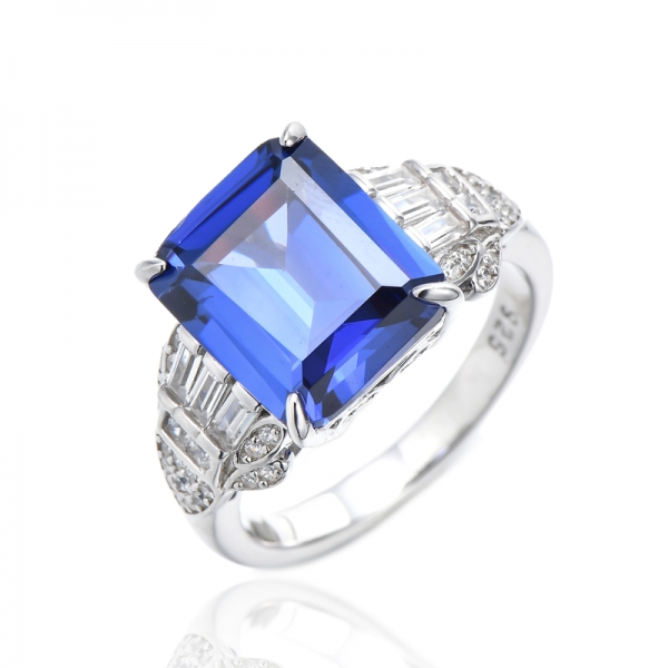 Bague en argent rhodié avec tanzanite taille émeraude et zircon cubique blanc 925 