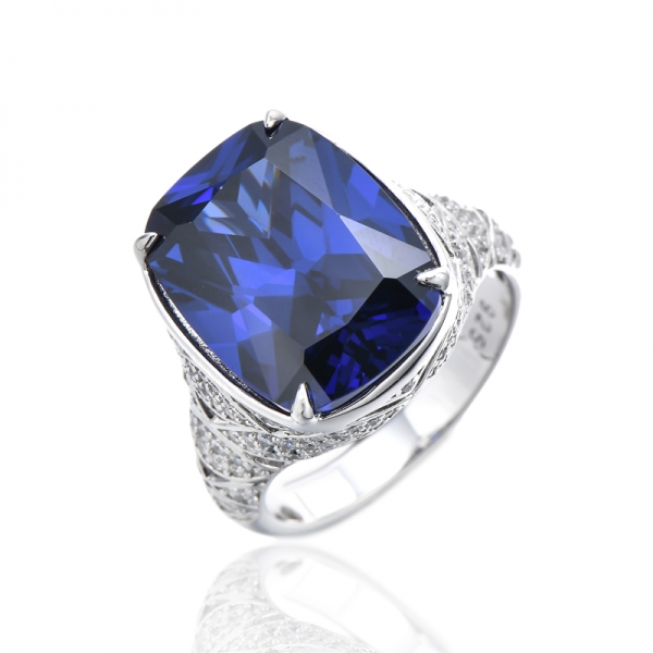 Bague Coussin Tanzanite Et Ruond Zircon Cubique Blanc Argent Rhodié 