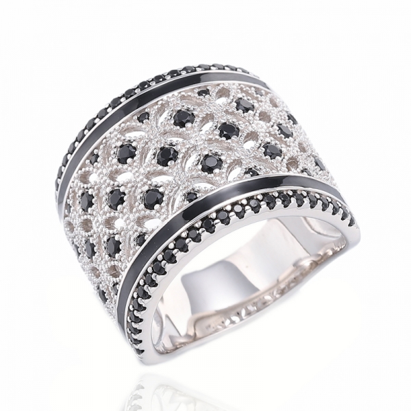 Bague ronde en argent rhodié avec nano noir et zircon cubique blanc avec émail noir 