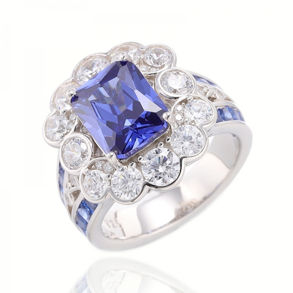 Bague en argent plaqué rhodium avec tanzanite émeraude et zircon cubique blanc rond 