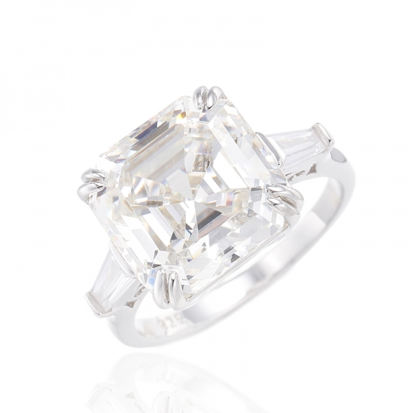 Asscher Bague en argent rhodié avec diamant G et zircon cubique blanc effilé 