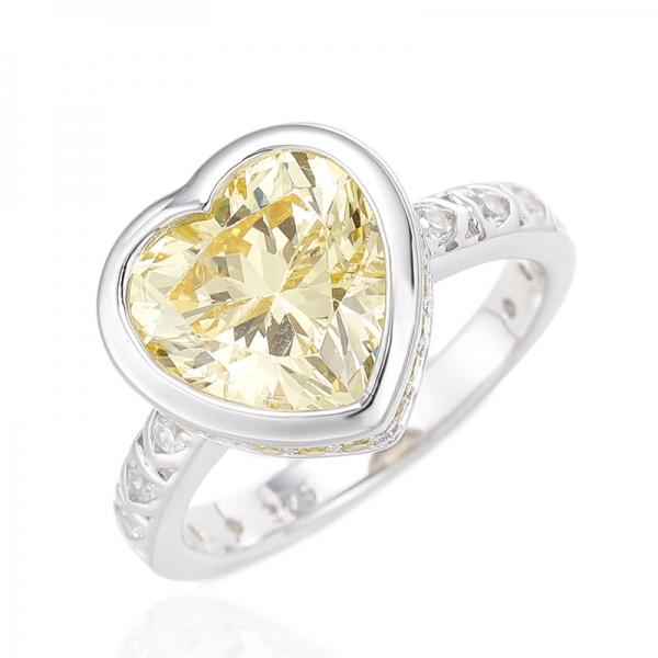 Bague en argent rhodié avec diamant en forme de cœur et zircon cubique jaune rond 