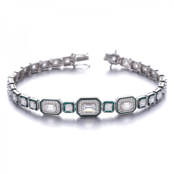 Bracelet en argent rhodié avec zircon cubique blanc taille émeraude et carré avec émail vert 