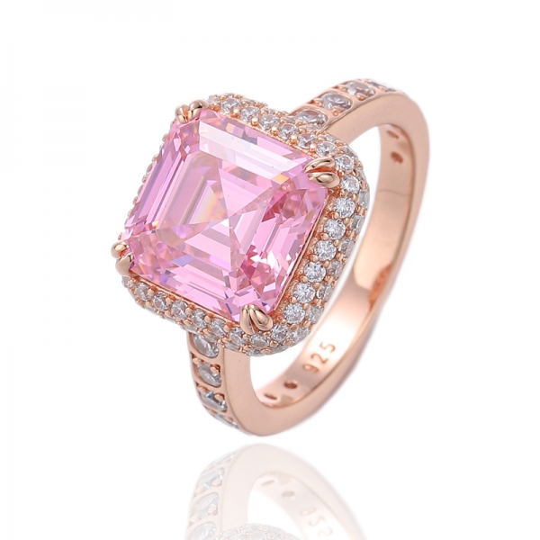 Bague en argent avec zircon cubique blanc rose et rond Asscher avec placage en or rose 