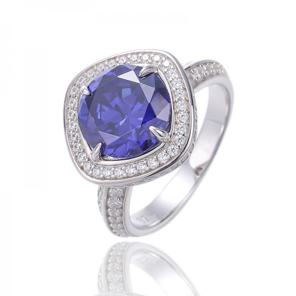 Bague en argent plaqué rhodium avec tanzanite de forme ronde et zircon cubique blanc 925 