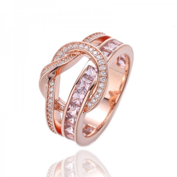 Bague en argent avec morganite carrée nano et zircon cubique blanc de forme ronde avec placage en or rose 