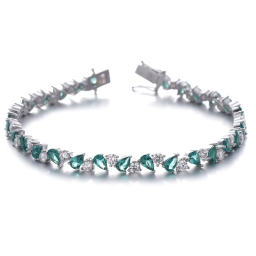 Bracelet en argent 925
    