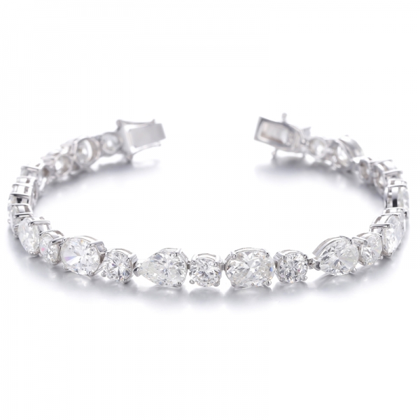 
     Bracelet en argent rhodié et diamant de forme ovale G avec zircon cubique
     