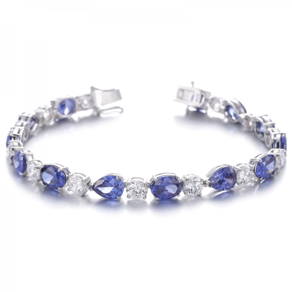 
     Bracelet en argent rhodié et diamant de forme ovale G avec zircon cubique
     