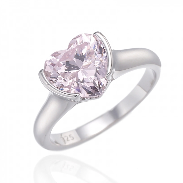 Bague en argent rhodié avec zircon cubique rose et diamant en forme de cœur 