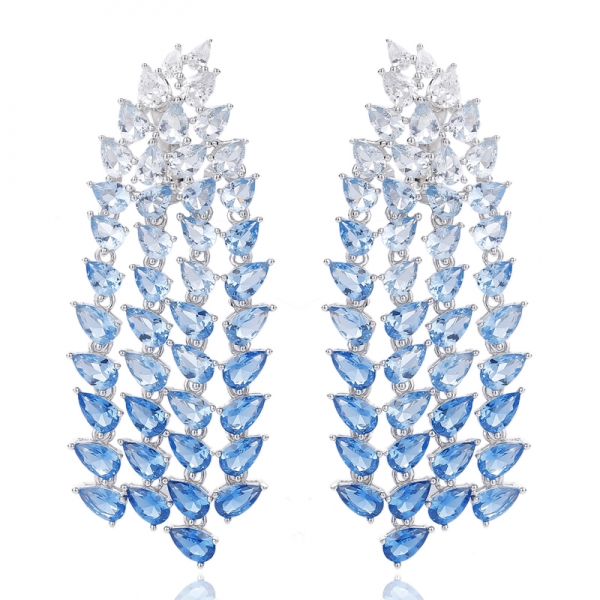Boucle d'oreille en argent rhodié et zircon cubique arc-en-ciel en forme de poire 