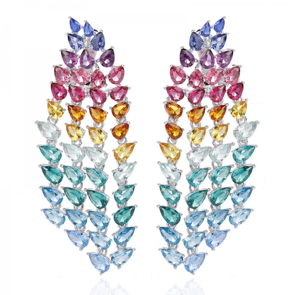 Boucle d'oreille en argent rhodié et zircon cubique arc-en-ciel en forme de poire 