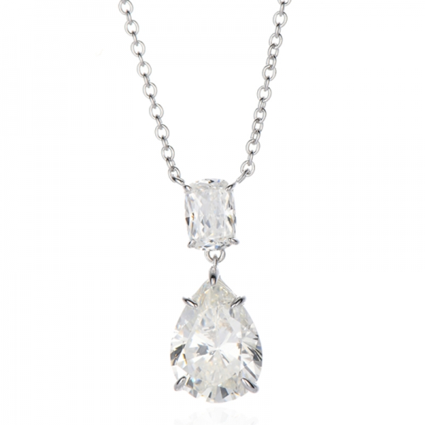 Collier en argent rhodié avec diamants en forme de poire et zircon cubique blanc coussin 