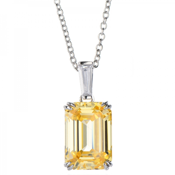 Collier en argent rhodié avec diamant taille émeraude jaune et zircon cubique blanc effilé 