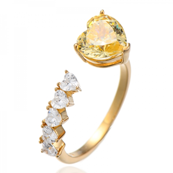 Bague en argent plaqué or rose avec nano-morganite en forme de cœur et zircon cubique blanc 