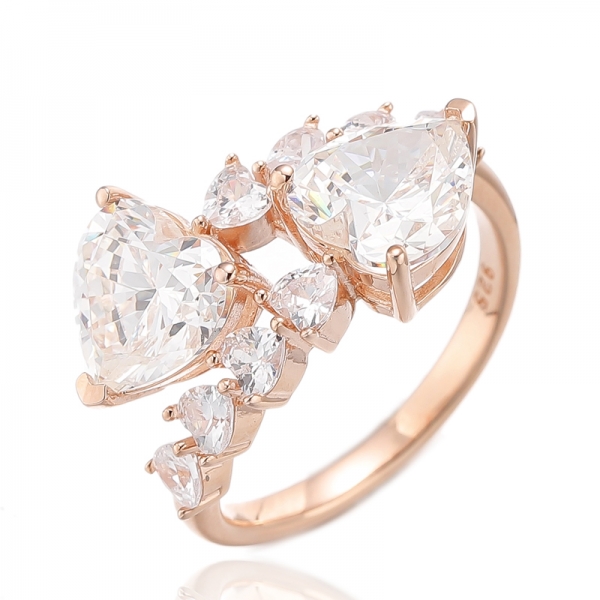 Bague en argent plaqué or rose avec aigue-marine en forme de cœur et zircon cubique blanc 